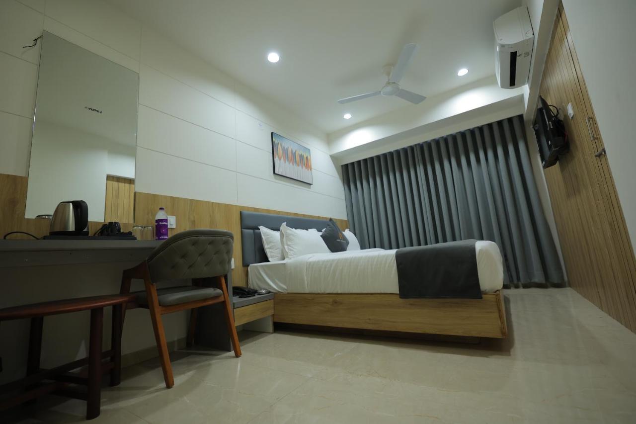Hotel Shayan Inn 라즈콧 외부 사진
