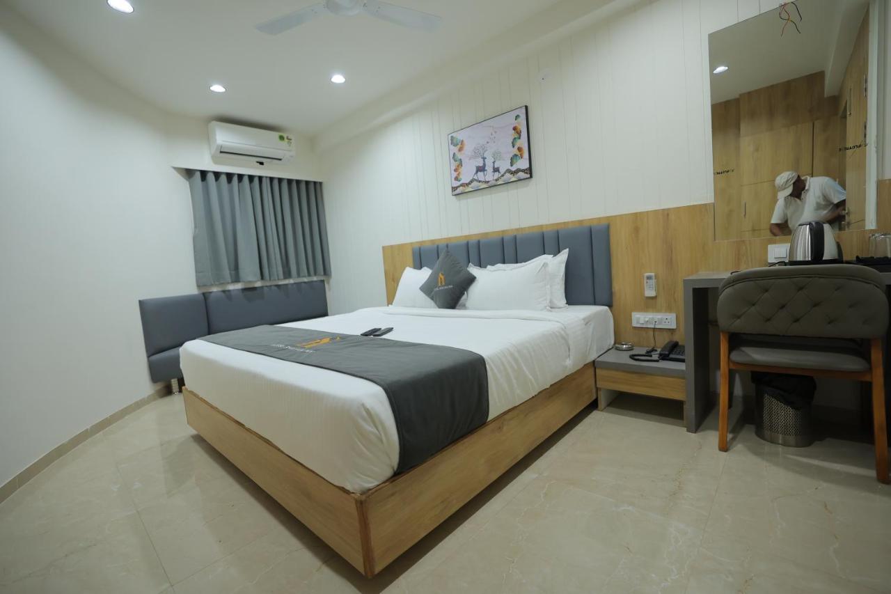 Hotel Shayan Inn 라즈콧 외부 사진